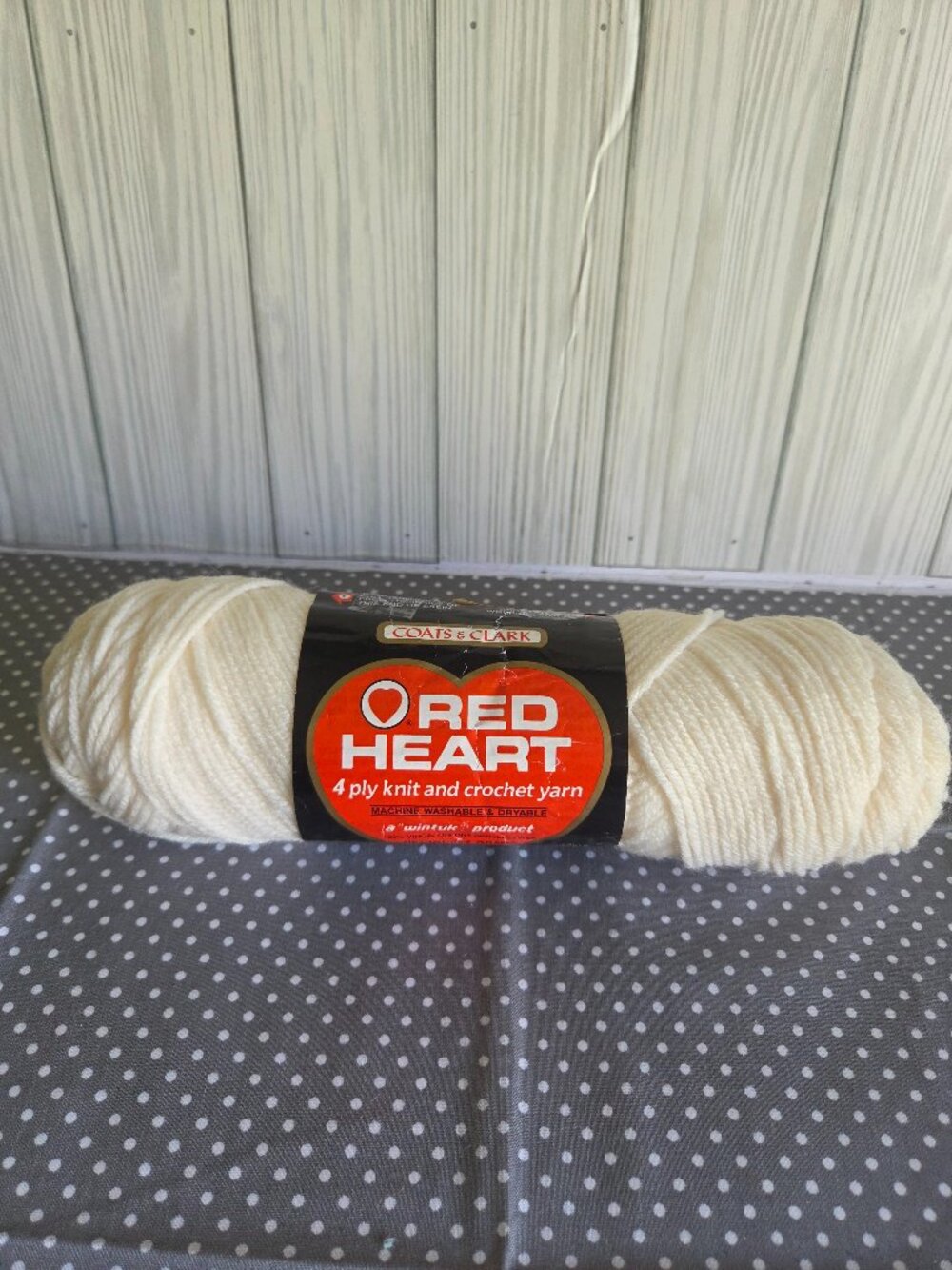NWT Red Heart 4 Ply Yarn Off White Knitting Crochet Craft Yarn Vintage